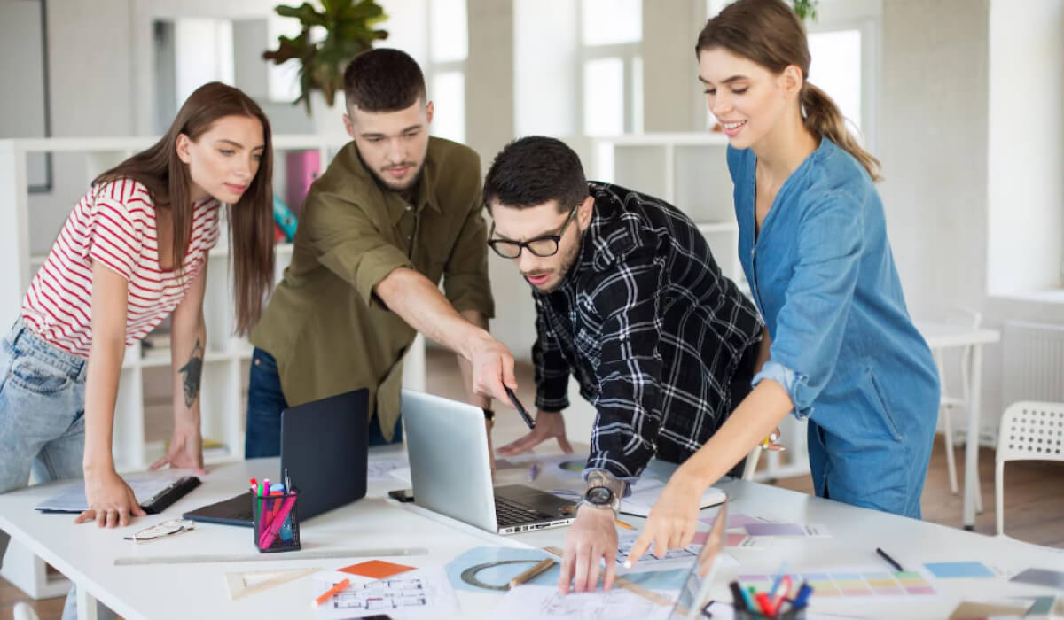 Pre-mortem exercise for HR teams to anticipate and mitigate project risks